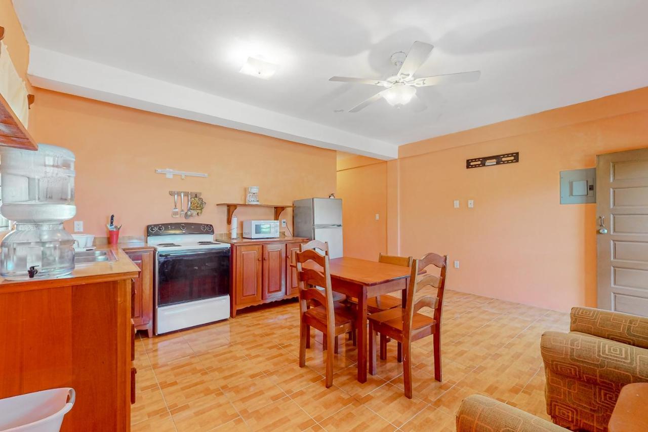 Apartamento De Real Macaw Cayo Caulker Exterior foto
